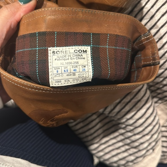 Sorel leather boots - Picture 5 of 5